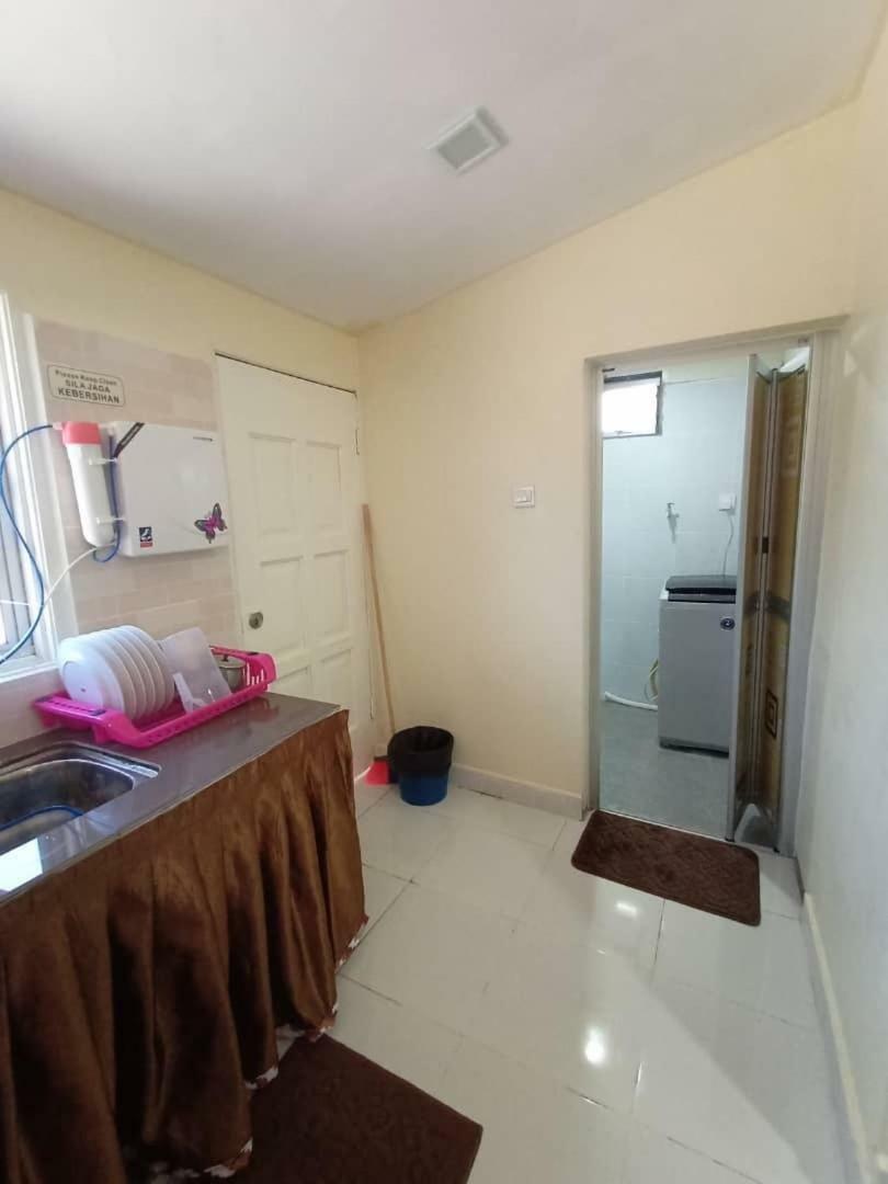 Tempoyak villa homestay Pantai Cenang  Luaran gambar